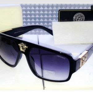 Meet your Posher, Sharaf